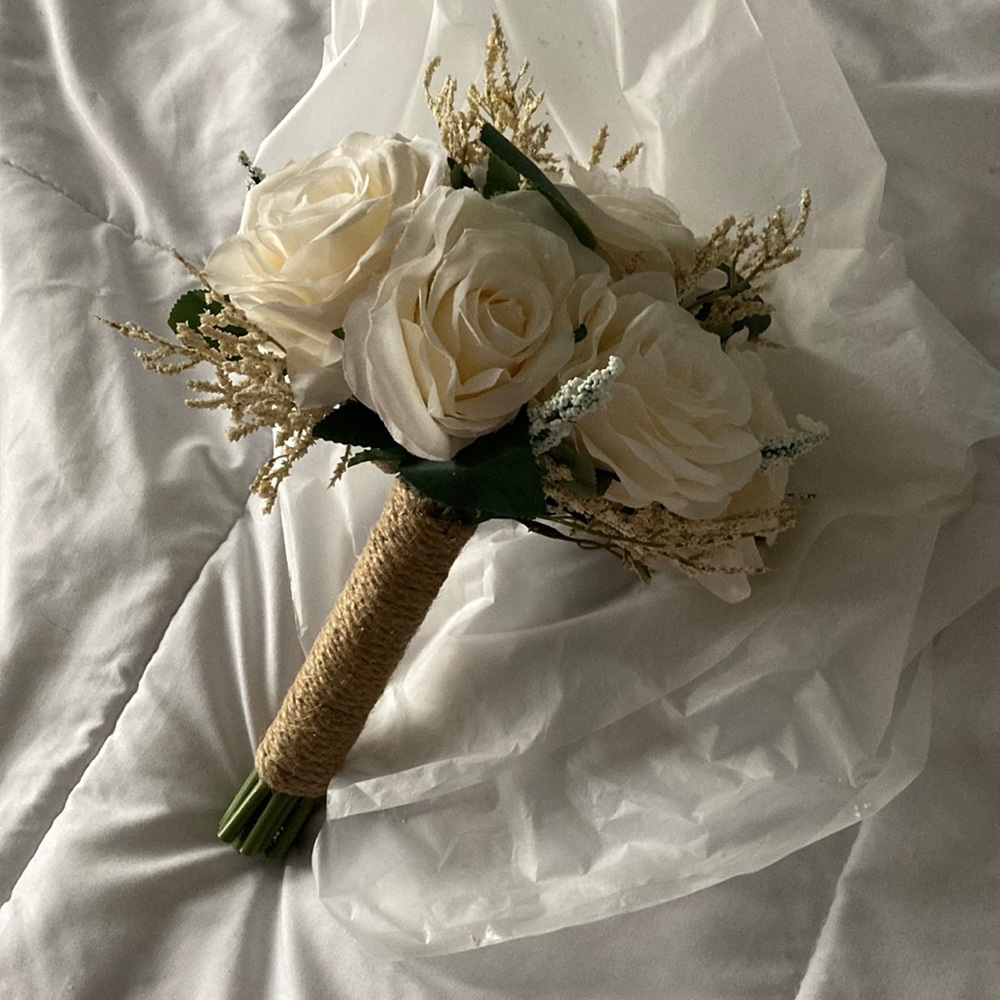 White Wedding Romantic Handmade bouquet
